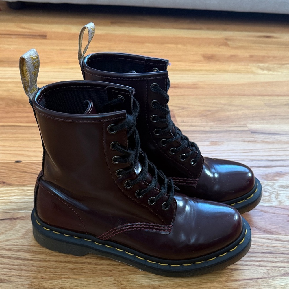 Womens Dr. Martens Burgundy Combat Boots EUC